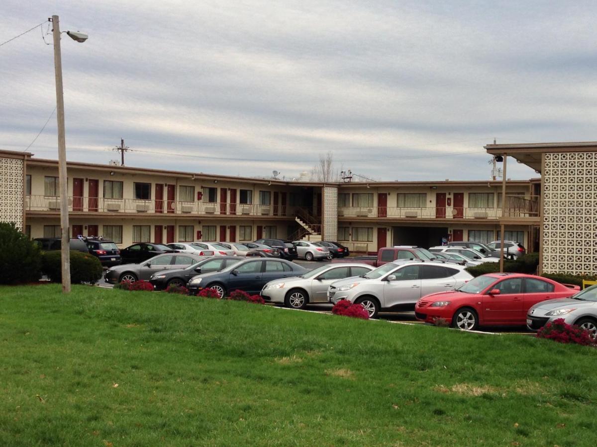 Campus Motel 2*